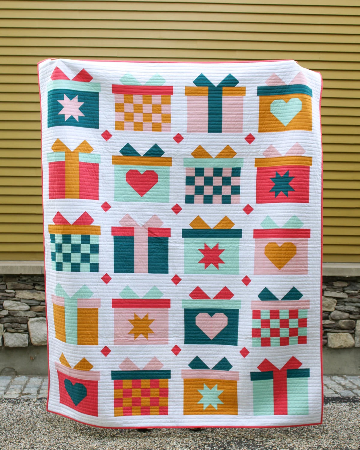 Satomi Quilts | Santa’s Gift