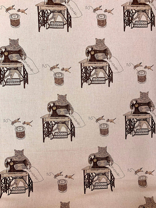 Koizumi | Purrfect Stitches Canvas | Pink/Brown