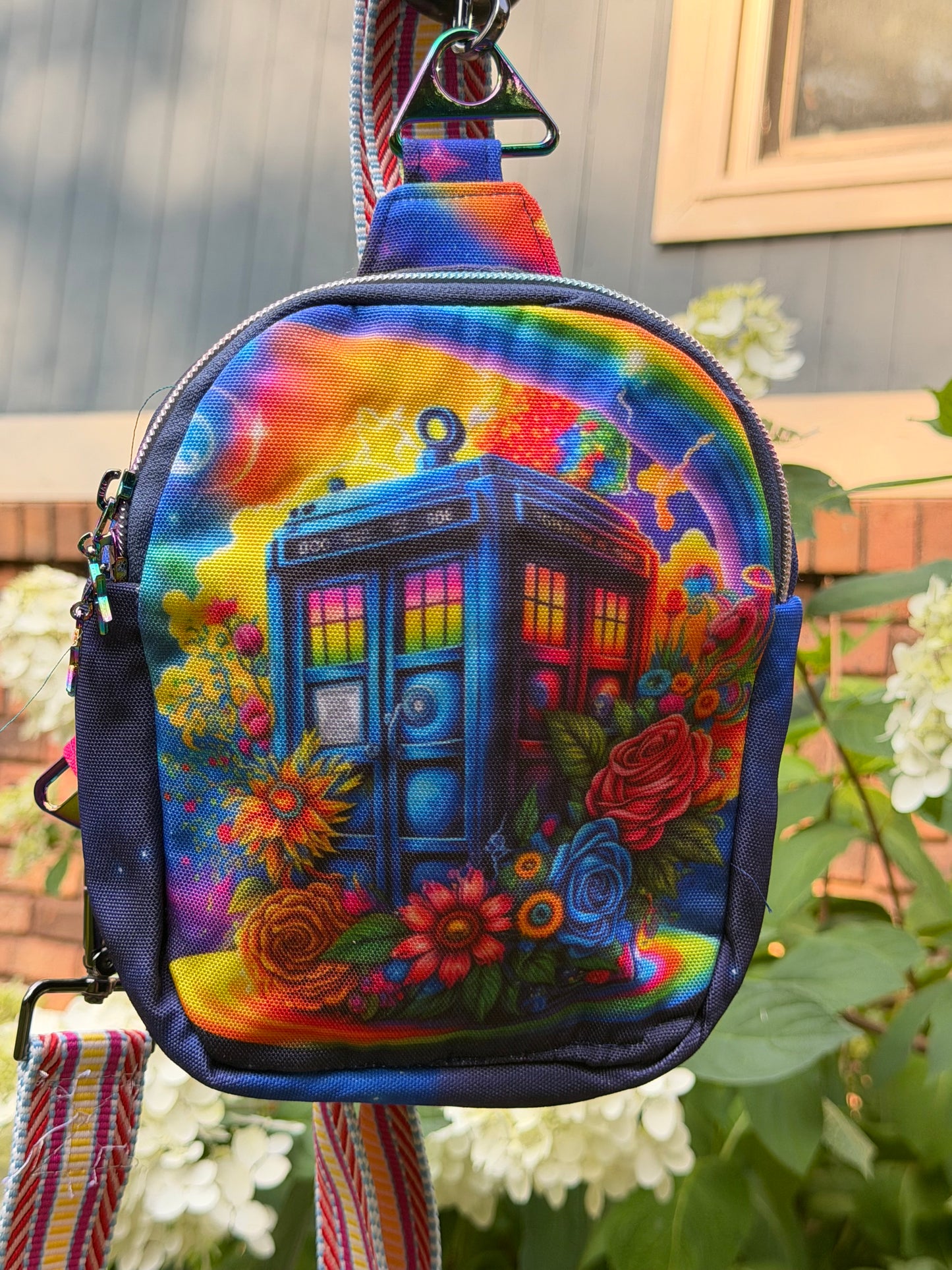 Mav crossbody/backpack-Tardis wpc