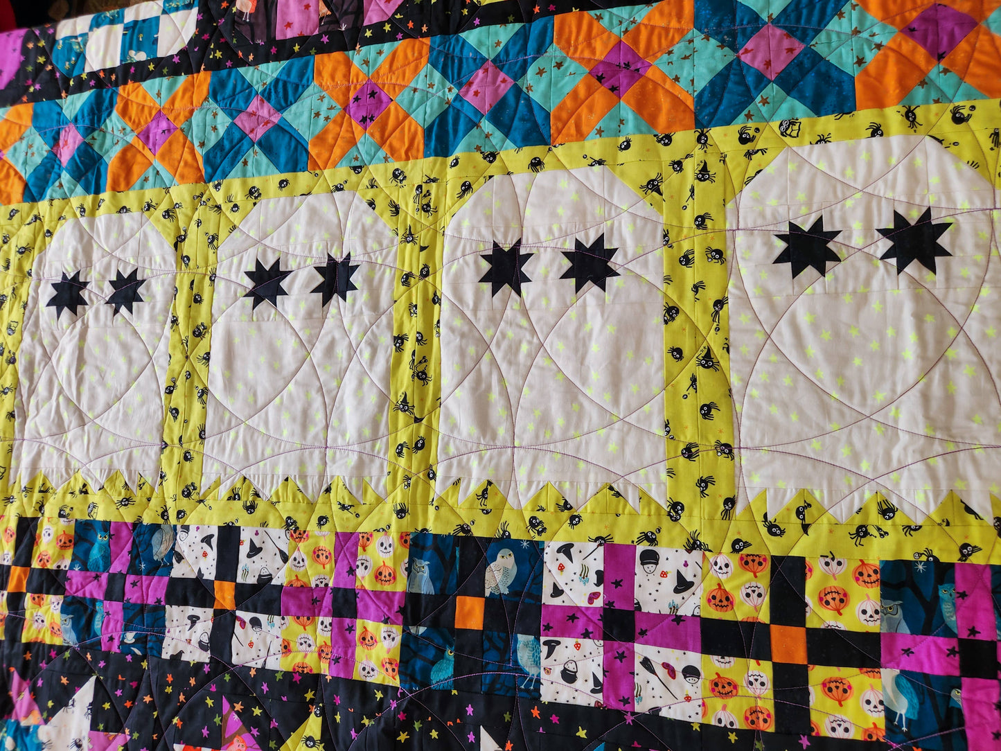 Boo Crew | CKQ-1031 Row-of-the-Month Halloween Quilt Book