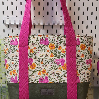 Fuchsia Pink Jacquard Webbing 1.5" Woven Strap