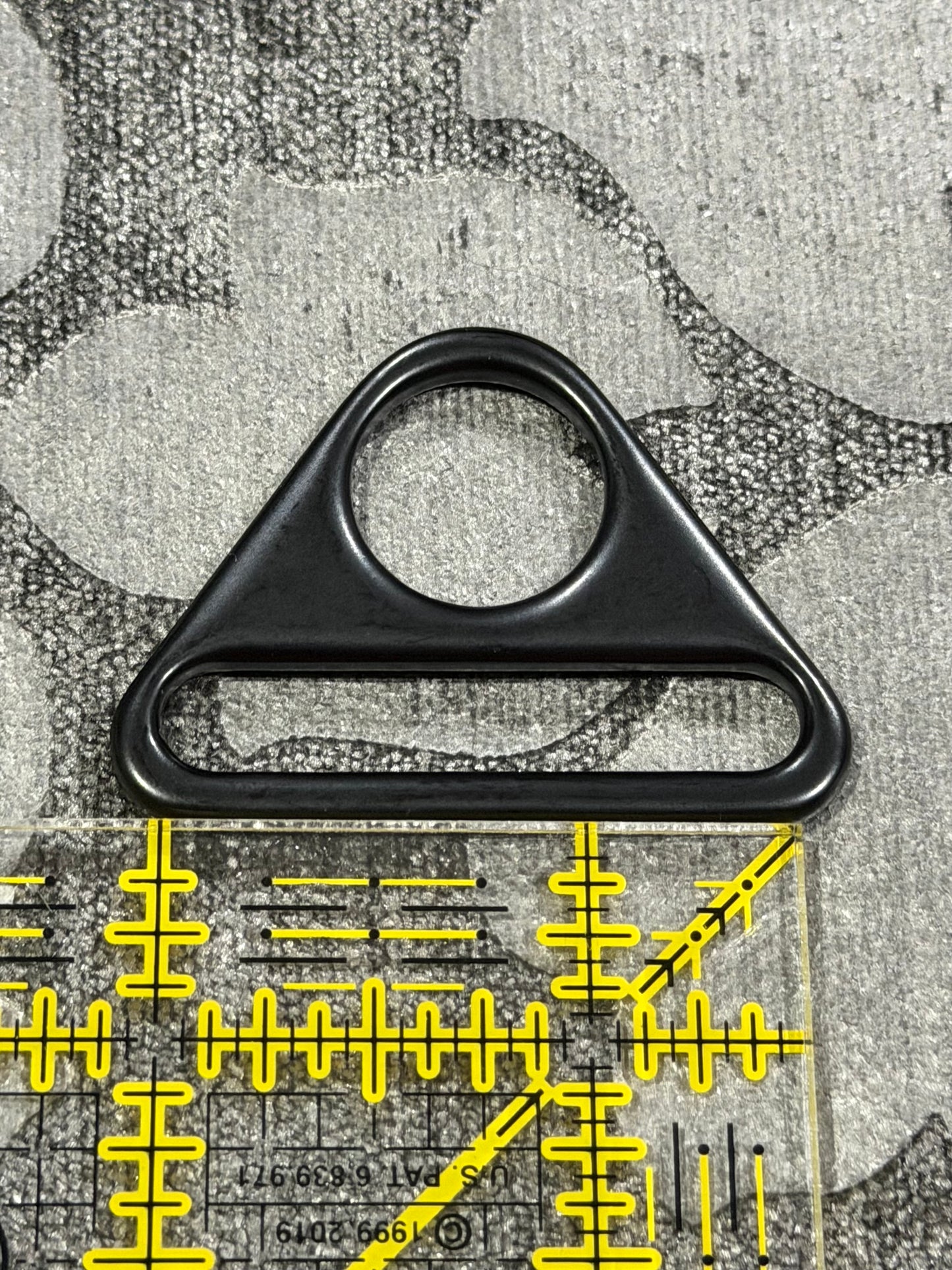 Triangle D-Ring Matte Black 1.5 inch (38mm) 2 pack